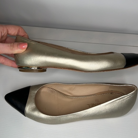 Chanel Ballerina Flats Gold/Black Sz 36.5 - Picture 10 of 12